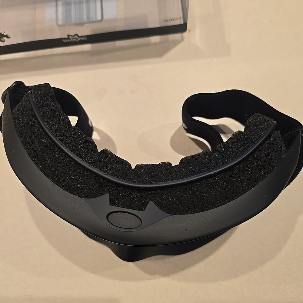 Coleman MadDog Gear Riding Goggles Adjustable Strap NEW One Size Fits Most - Picture 2 of 3